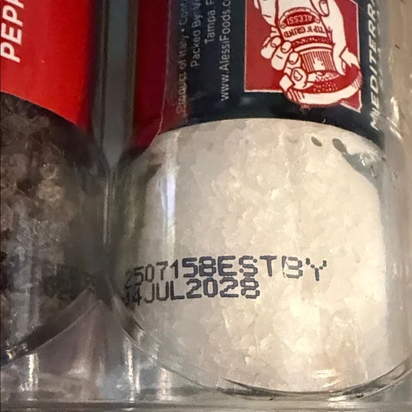 University Georgia Bulldogs NCAA Grinders Set Salt & Pepper - Picture 3 of 3